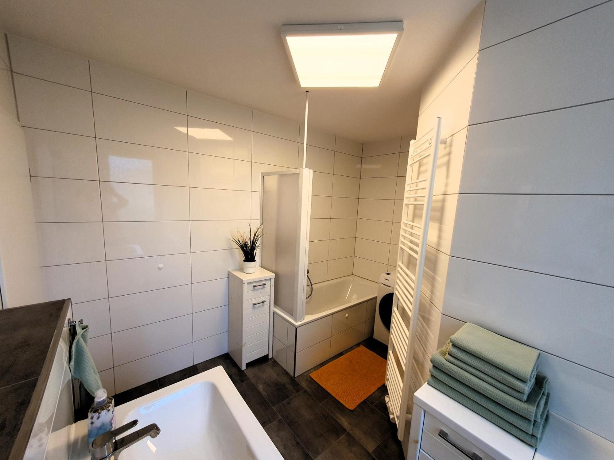 Radfreundliches Wohlfuehl-Apartment Mit Terrasse Und Parkplatz - Fewo Woody Шверін Екстер'єр фото